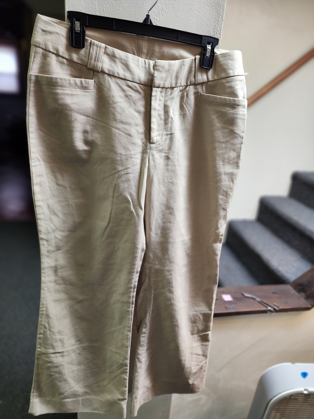 Banana Republic Martin Sz 10 Women's Khaki Straight-Leg Pants in Light Tan